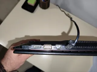 Portátil Asus i7 12GB RAM 1TB HDD