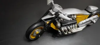 Moto Hot Wheels Forenzo