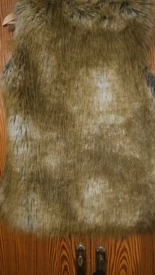 Chaleco pelo sintético marrón/verde