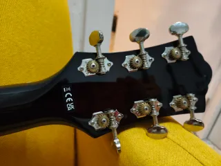 Guitarra Guild Starfire 1