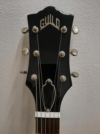 Guitarra Guild Starfire 1