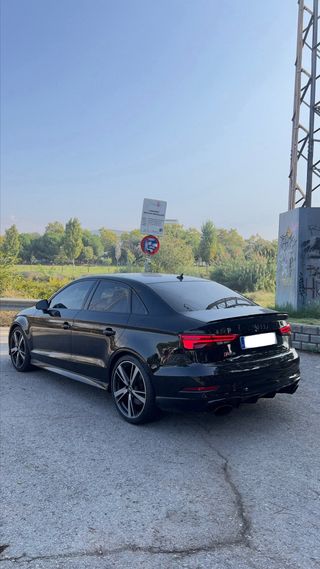 Audi RS3 2018