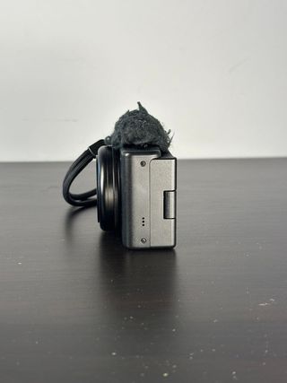 Sony ZV-1F – Cámara Vlog Compacta