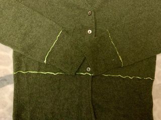 Top e giacchino CXD verde in cashmere