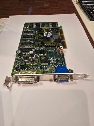 Tarjeta GPU NVIDIA Quadro FX 500 PNY