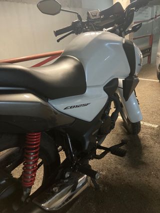 Honda CBF125 11.000 km ITV recién pasada