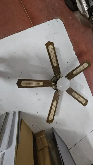 Ventilador de techo con luz