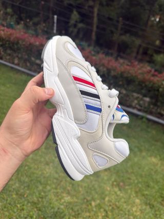 Adidas Yung-1 Sapatilhas Tamanho 40