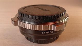 Adaptador MFT-EF Viltrox EF-M1 Pro