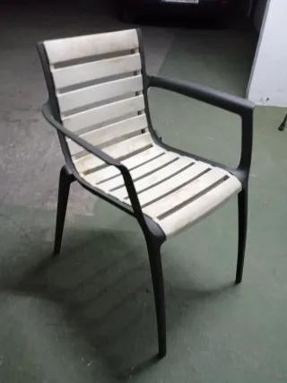 Sillas de exterior forja y plastico
