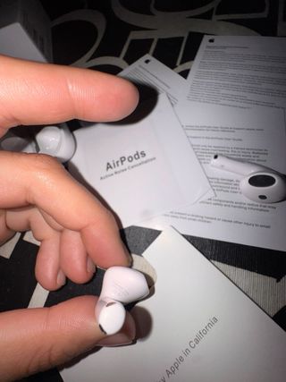 Apple AirPods 4 pro Max