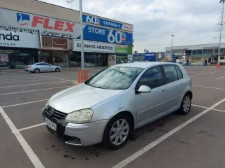 Volkswagen Golf 2005