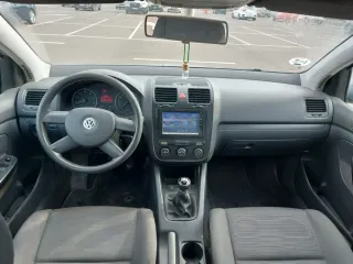 Volkswagen Golf 2005