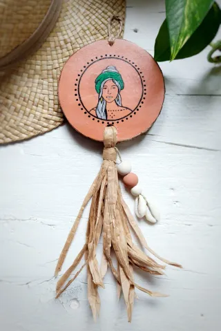 Tótem M U J E R ∴ N Ó M A D A