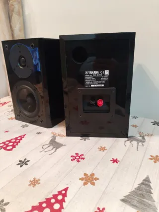 Altavoces Yamaha HiFi  Monitores Impecables
