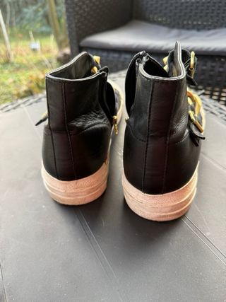 Sneakers Ash Pelle Nera con Catena Oro