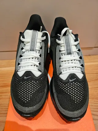 Nike Pegasus Premium SP Talla 40