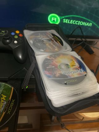 Xbox Clásica+mando original y 18 juegos.NO NEGOCIO