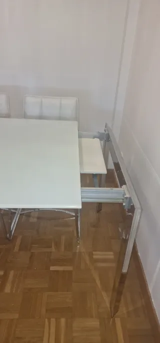 Mesa Comedor Cristal Templado y Acero