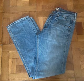 Pantalón vaquero de chico. Hilfiger Denim.Talla 44
