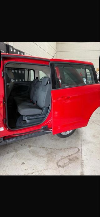 Ford Grand C-MAX 2013