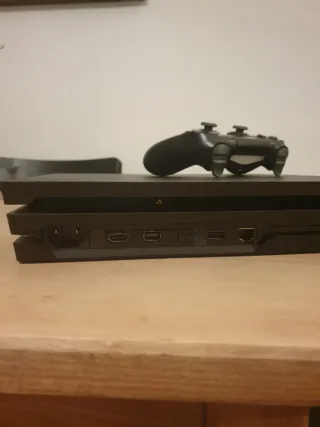 Consola Sony PS4 Pro Negra