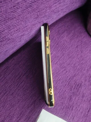 Funda OPPO Reno 13 Pro Negra Dorada