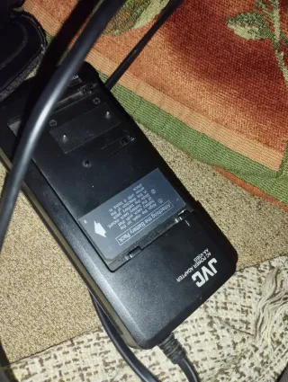 Cámara JVC Negra Antigua