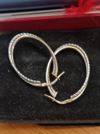 Orecchini a cerchio in oro