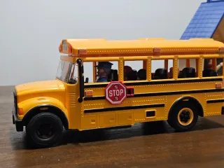 Autobús escolar Playmobil con figuras