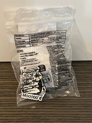 Pin Estilo "Not in the Mooooo'd" - Novo, Selado