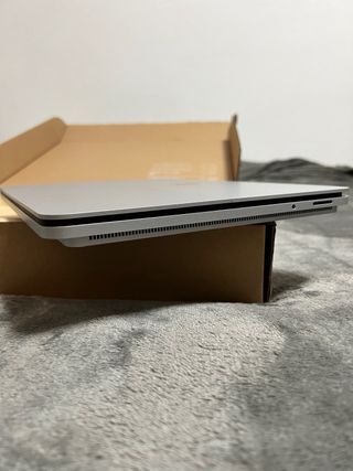 Surface Laptop Studio i7 con RTX 3050 Ti Ram 32GB