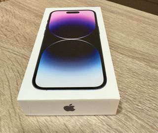 iPhone 14 Pro Morado