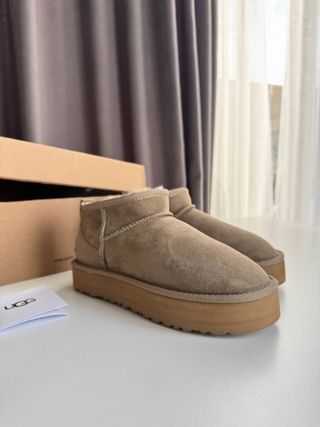 Botas UGG Mini Classic Marrones Talla 37 Nuevas