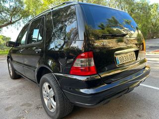 Mercedes-Benz Clase ML 270 cdi Special Edition