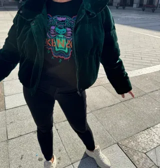 Chaqueta verde acolchada