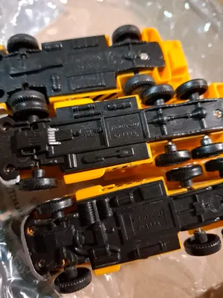 Lote 3 New Ray 1995 y 1 Majorette (Plástico/Metal)