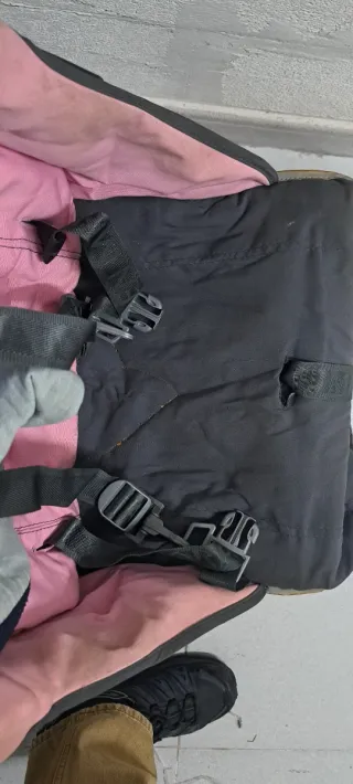 Silla de paseo gris y rosa Maclaren