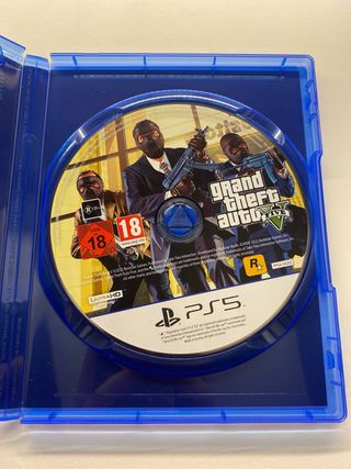 PS5 Grand Theft Auto V  SIN USAR