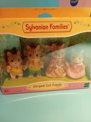 Familia Gatos Rayados Sylvanian Families