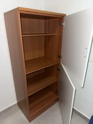 Mueble TV madera y blanco