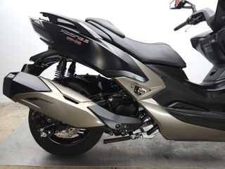 KYMCO XCITING S 400 2022 10951 kms.