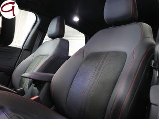 Ford Kuga 2.5 Duratec FHEV ST-Line X 4x2 Auto 132 kW (180 CV)