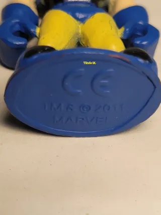 Figura Lobezno Marvel Kinder