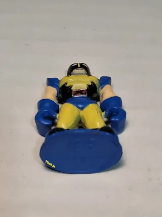 Figura Lobezno Marvel Kinder