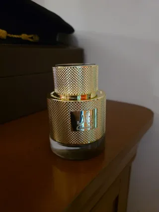 Lattafa Qaa'ed Perfume Dourado