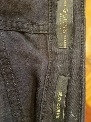 vaqueros Guess