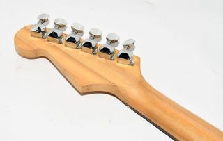 Guitarra Eléctrica Tipo Stratocaster Blanca