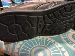 Zapatos Gorila Talla 40 Negros