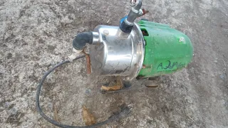 Bomba de agua 220V